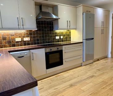 2 Acorn Lodge, 436 Shore Road, Newtownabbey, BT37 9RU - Photo 4