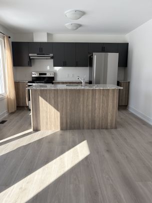 For Lease - 70 Dusenbury Drive, Loyalist, Ontario - Photo 1