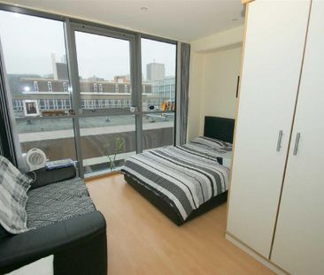 1 bedroom flat to rent - Photo 2
