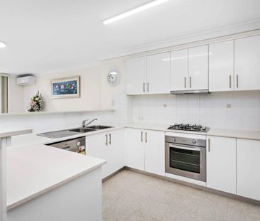 Stunning Fully Furnished Coastal Living Opposite Surf Beach - Photo 4