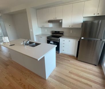 For Lease - 5993 Saigon Street, Mississauga, Ontario - Photo 6