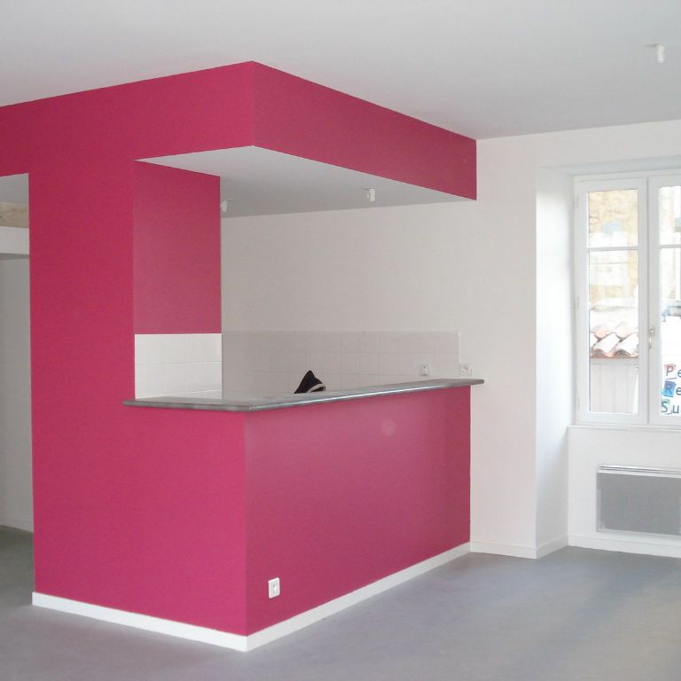Location appartement 2 pièces, 73.47m², Fontenay-le-Comte - Photo 1