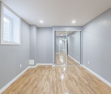 For Lease - 210 Miller Drive, Halton Hills, Ontario - Photo 2