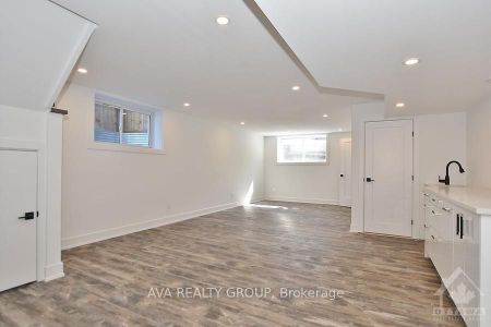 For Lease - 18 Gould Street, Tunneys Pasture and Ottawa West, Ontario - Photo 5