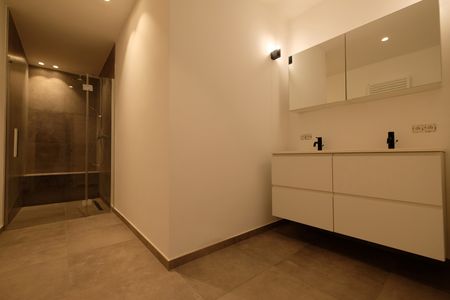 Gemoderniseerd, centraal gelegen appartement - Foto 5