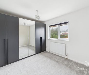 3 bedroom semi-detached house to rent - Photo 5