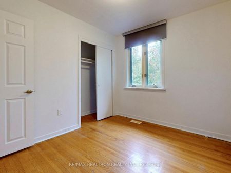 For Lease - 52 Wynn Road, Toronto, Ontario - Photo 4