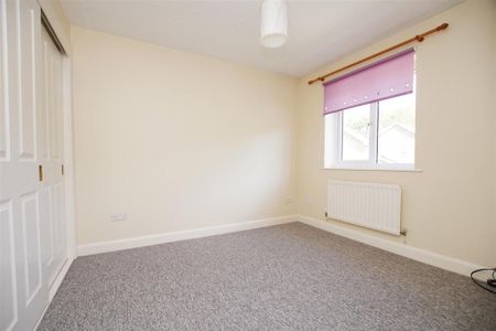 3 bedroom detached house to rent - Photo 5