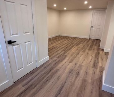 For Lease - 767 Gaspe Avenue Unit# LOWER, Oshawa, Ontario - Photo 3