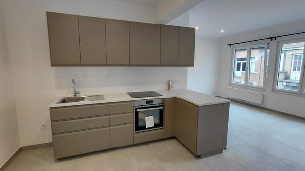 Appartement te huur - Foto 1