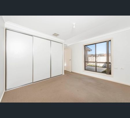3/26 Carrington Street, Queanbeyan, NSW 2620 - Photo 3