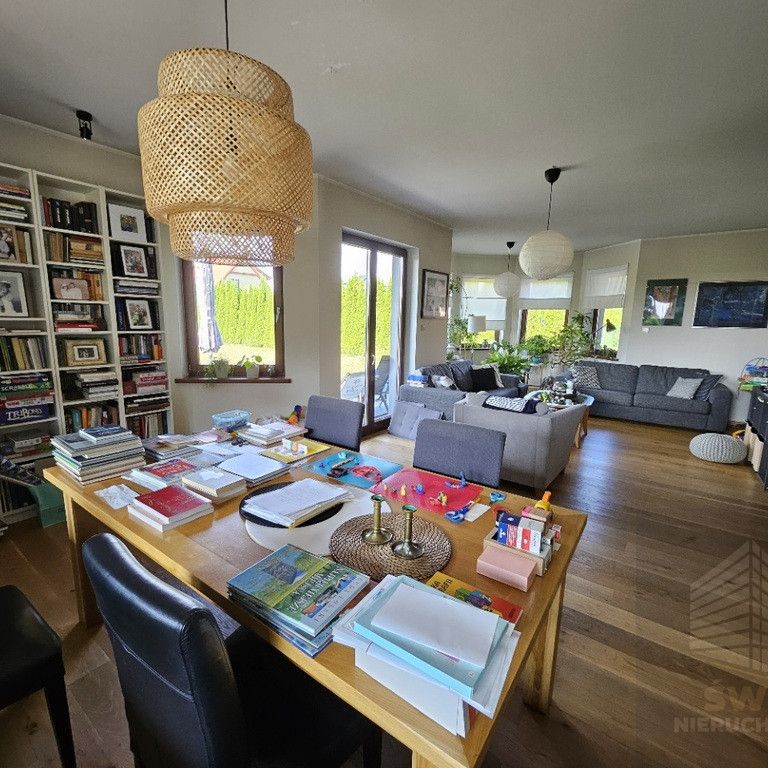 Dom wolnostojący w doskonałej lokalizacji - Photo 1