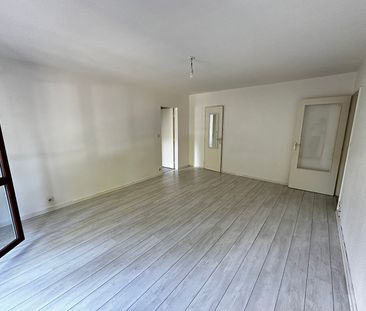 Location Appartement 2 pièces 54m² - Photo 2