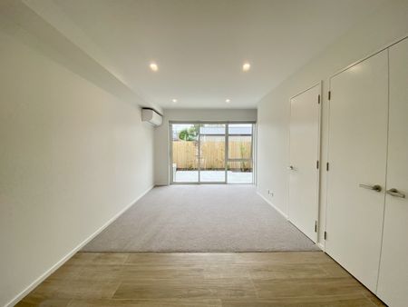 5/160 Hills Road, Edgeware - Photo 2