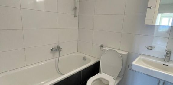 Rte de Collombey 33, 1870 MONTHEY - Photo 2