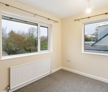 Southland Park Road, Wembury, Plymouth - Photo 3