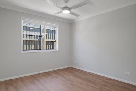 Brand New | Premium 2 Bedroom, 2 Bathroom Living in Newtown - Photo 5