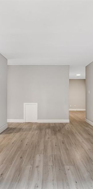 Large Sunny And Renovated 4 1/2 - 4615-4625 Bourret Avenue, Montréal - Photo 1