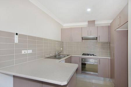 45B Hilltop Avenue, Blacktown NSW 2148 - House For Rent | Domain - Photo 5