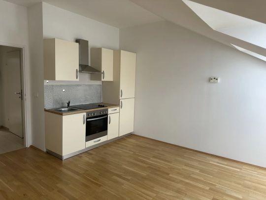 Tolle Single-, Studentenwohnung- WOHNEN im Herzen von Favoriten- in nur 3 Min. bei der U1 Reumannplatz - Foto 1