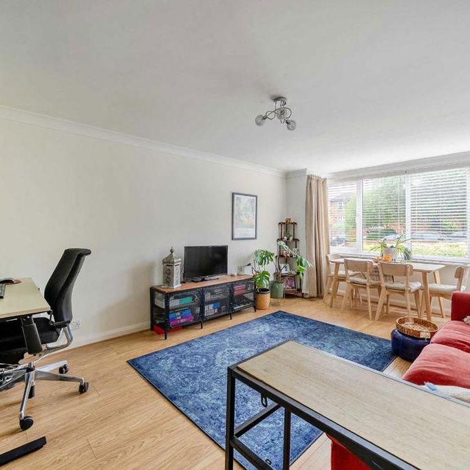 1 bedroom flat to rent - Photo 1