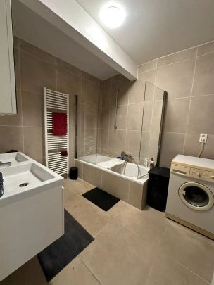 Zeer ruim en energiezuinig appartement met 2 slaapkamers en tuin in centrum Schoten - Foto 1