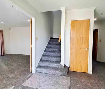 Renovated Five Bedroom House In Top School Zones - Photo 1