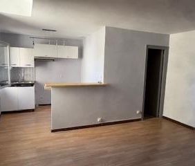 Location Appartement 1 pièce 26m² TOURVES 83170 - Photo 1