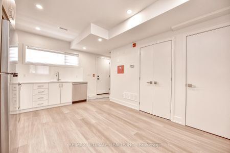 For Lease - 385 McRoberts Avenue Unit# Laneway, Toronto, Ontario - Photo 5