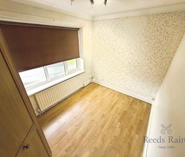 3 bedroom detached house to rent - Photo 5