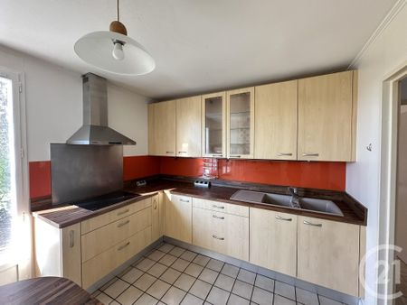 Location Maison 8 pièces 182m² GIF SUR YVETTE 91190 - Photo 5