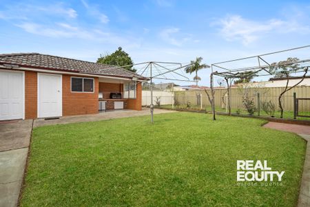 21 Selway Avenue, Moorebank NSW 2170 - House For Rent | Domain - Photo 5