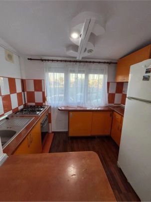 GARSONIERĂ DE ÎNCHIRIAT – ZONA LIPOVEI | PARTER - Fotografie 1