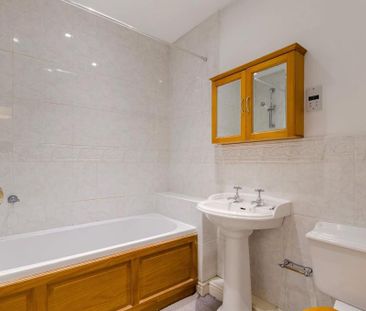 2 bedroom house to rent - Photo 1