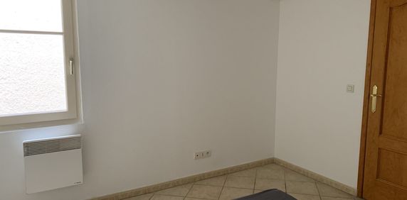Location Appartement 2 pièces 24m² NARBONNE 11100 - Photo 2