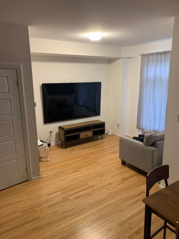 For Lease - 117 Bravo Lane, Newmarket, Ontario - Photo 5