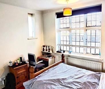 1 Bed Flat, Addiscombe Road, CR0 - Photo 6