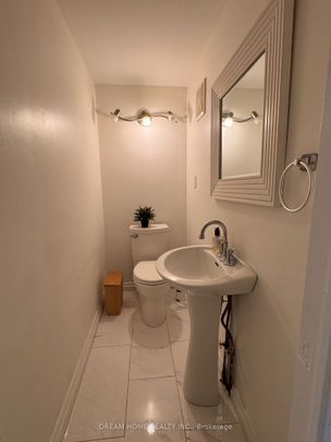 For Lease - 2425 Carlanne Place Unit# Main, Mississauga, Ontario - Photo 1