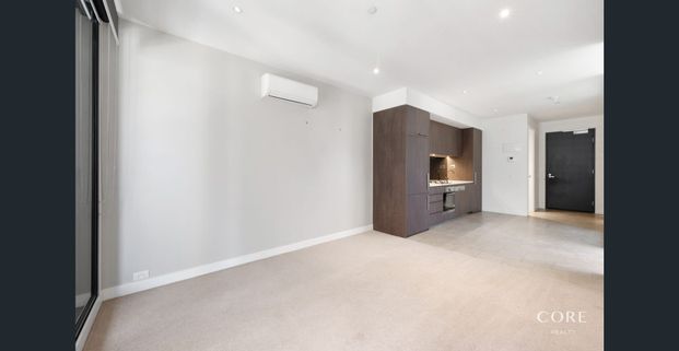 Two Bedroom Apartment Available! - Photo 1