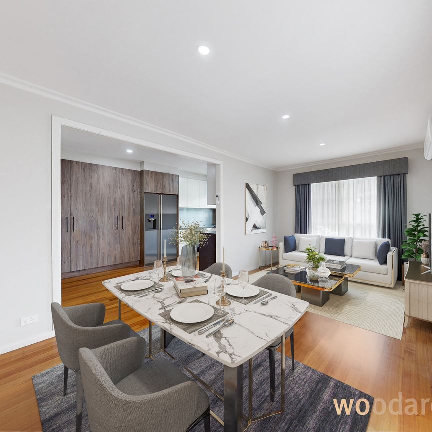 Modern Comfort and Convenience in Prime Balwyn Location - Photo 1