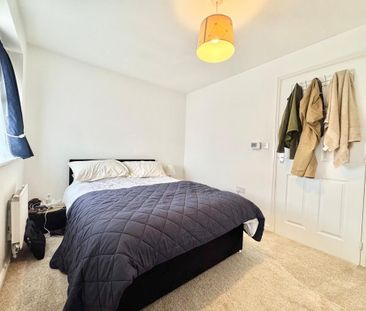 2 bedroom terraced house to rent - Photo 3