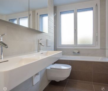 Sanierte Wohnung mit grosser Terrasse zu vermieten - Photo 6