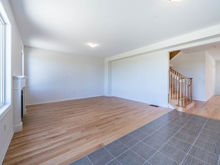 For Lease - 65 Brethet Heights, New Tecumseth, Ontario - Photo 4