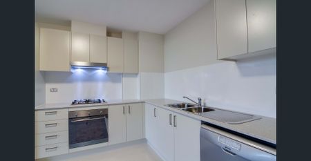 Ultra Modern Apartment - Photo 5