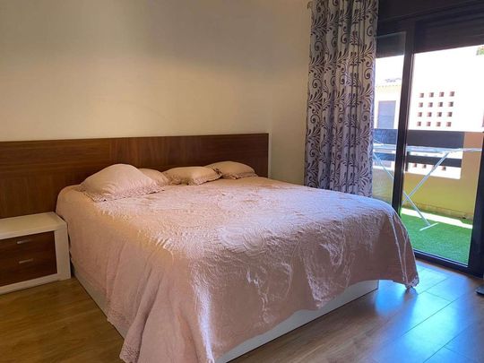 4 room luxury Flat for rent in Benalmádena, Andalusia - Photo 1