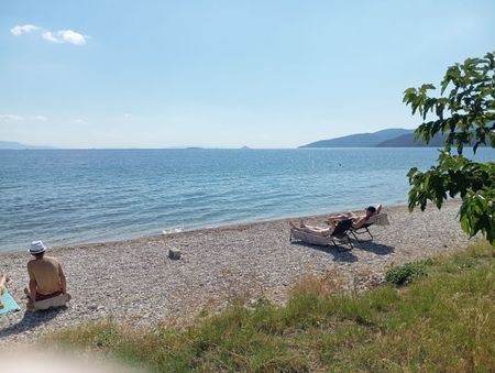 Διαμέρισμα για ενοικίαση Λουτρά Ωραίας Ελένης (Σαρωνικός) - Photo 2