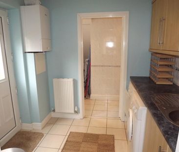 Fernbank Drive, Armthorpe, Doncaster - Photo 2