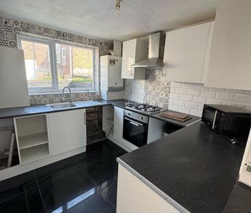 3 Bed Terraced House, Esmond St, L6 - Photo 6