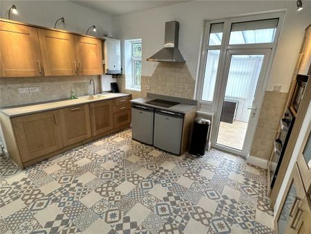 2 bedroom bungalow to rent - Photo 5