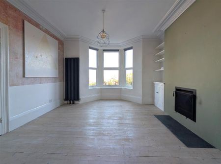 4 bedroom terraced house to rent - Photo 3